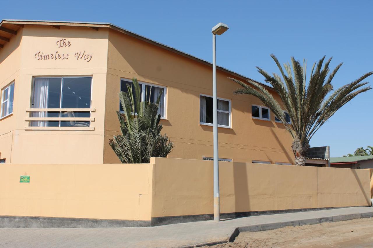 The Timeless Way Self Catering Accommodation Swakopmund Extérieur photo